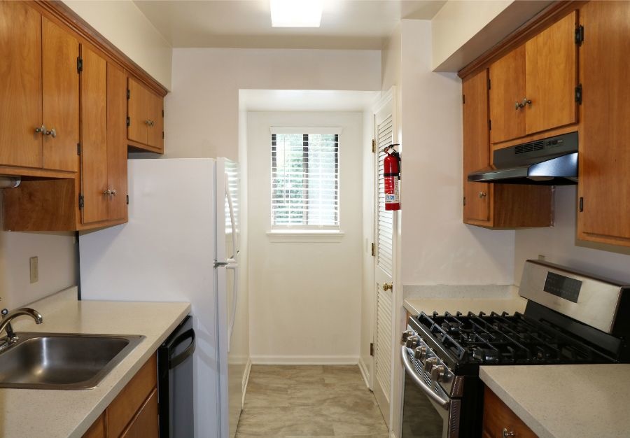 Charlottesville Apartments VAMA Blue Ridge